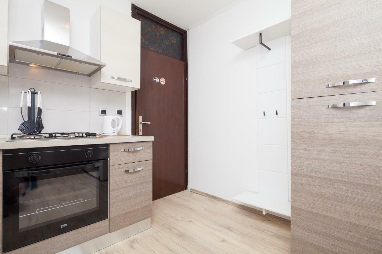 Apartman Ester Pula Zewnętrze zdjęcie